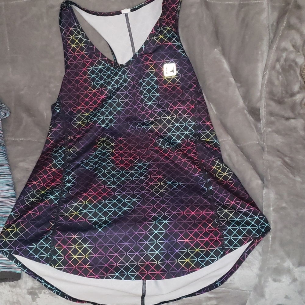 Fila tank